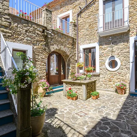 Palazzo Gargano Prignano Cilento